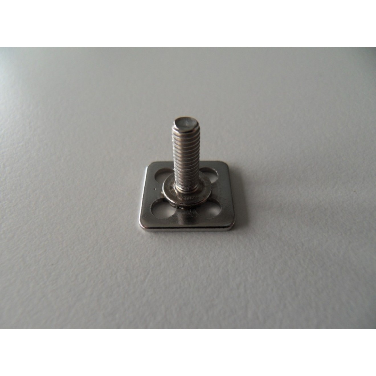 Stainless steel fasteners, male threaded stud M4x12