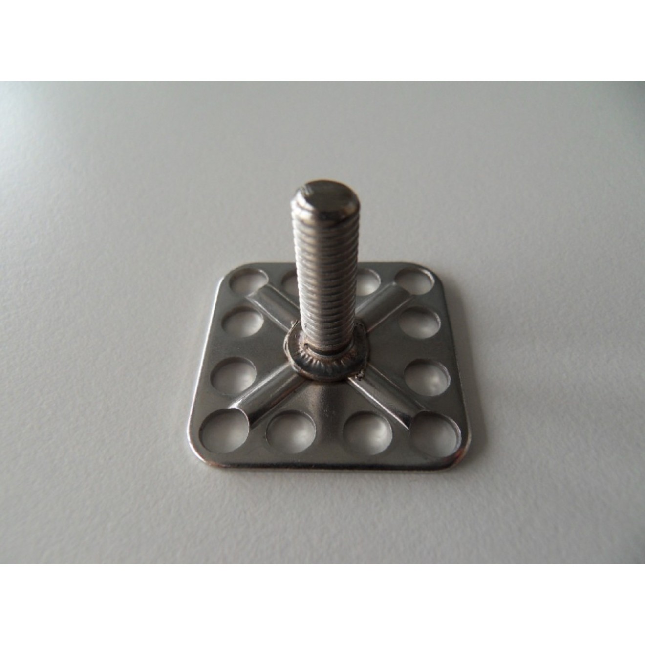 Stainless steel fasteners, male threaded stud M6x25, base plate 30x30mm