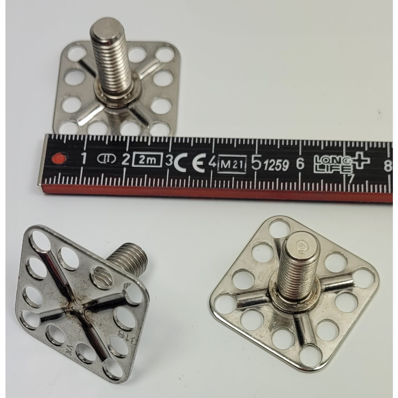 Stainless steel fasteners, male threaded stud M8x20, base plate 30x30mm