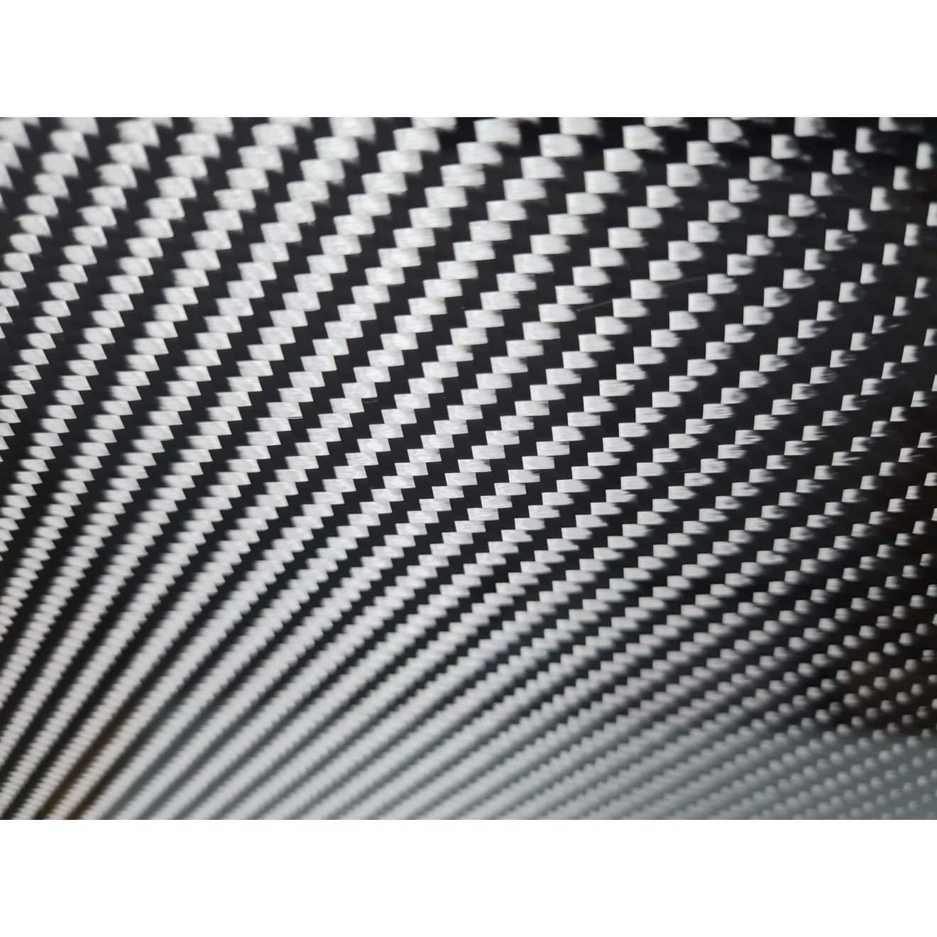 CFK-Platte 970x600x3 mm, beidseitig glänzend